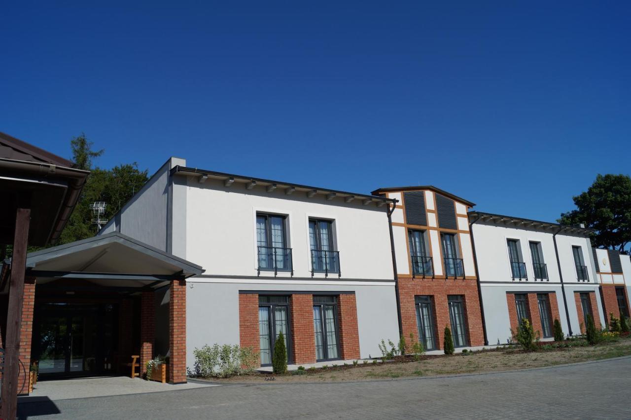 Osrodek Turystyczny Warzenko Hotel Bagian luar foto